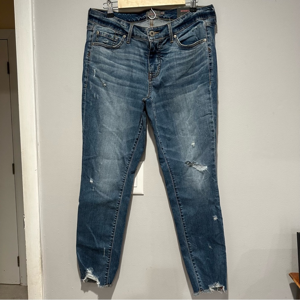 NEW Torrid Boyfriend Straight Distressed Vintage Stretch Size 10R